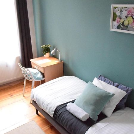 Blooms Inn - City Center Poznan By Friendly Apartments Exteriör bild