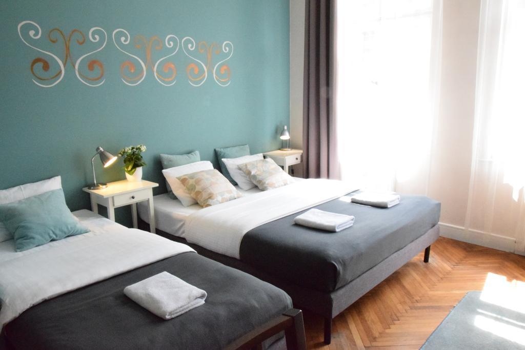 Blooms Inn - City Center Poznan By Friendly Apartments Exteriör bild
