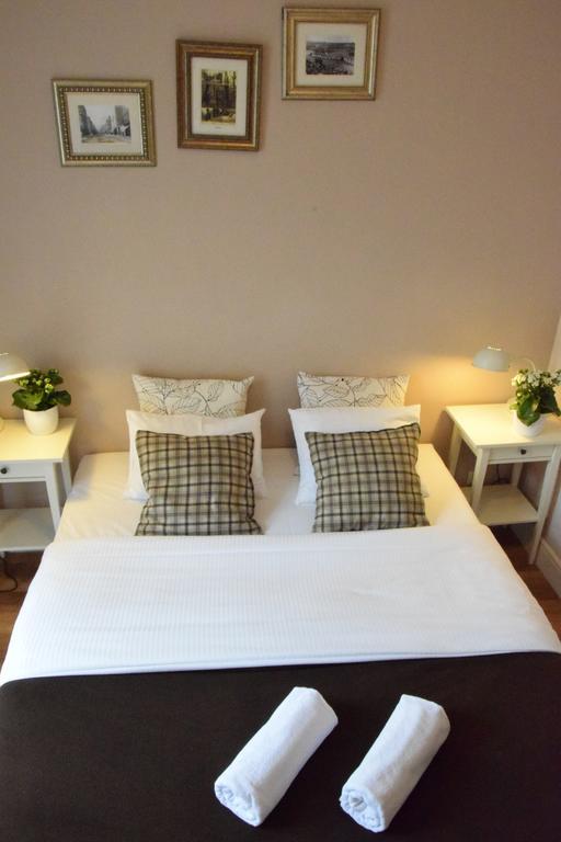 Blooms Inn - City Center Poznan By Friendly Apartments Exteriör bild