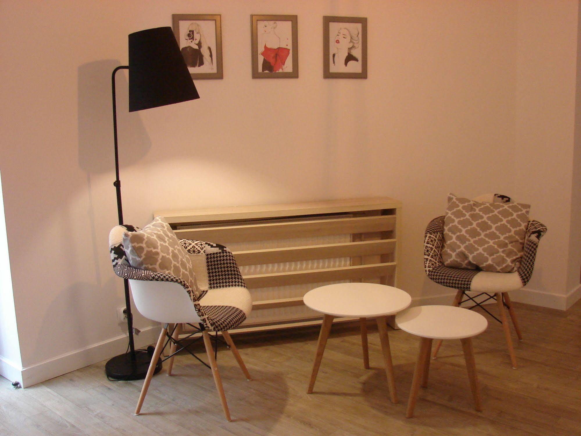 Blooms Inn - City Center Poznan By Friendly Apartments Exteriör bild